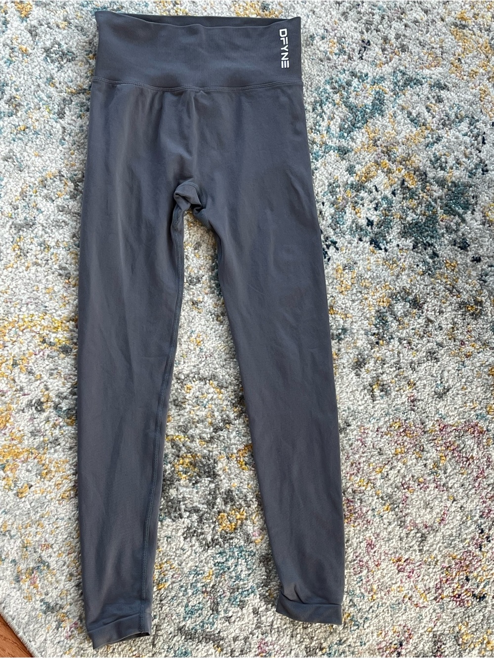 DFYNE High-Waist Leggings